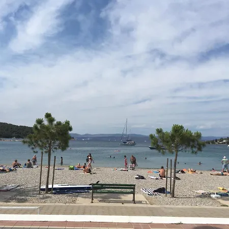 Apartamento Solenta - Sunny & Bright Near W Self Checkin Nečujam